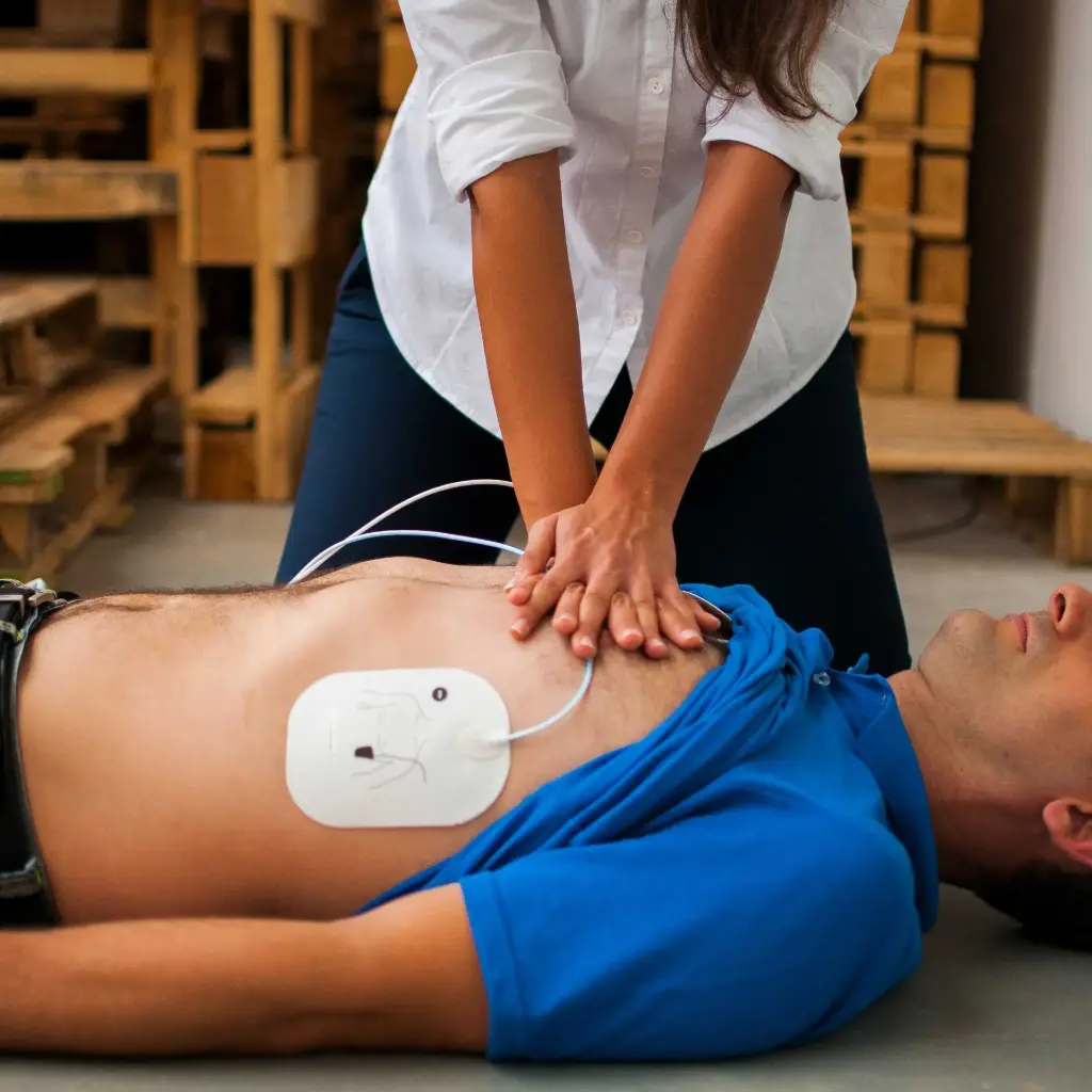 Cours de réanimation BLS AED SRC complet