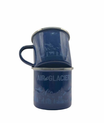 Tasse en émail