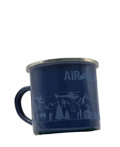 Tasse en émail